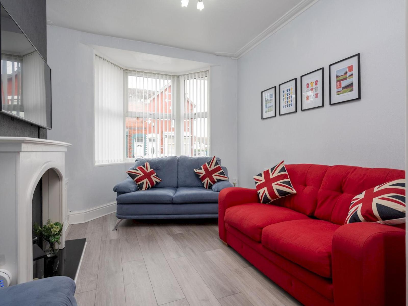 Pass The Keys Ruiskin St - Liverpool Kirkdale Terrace Sleeps 5 Parking Vila Exterior foto